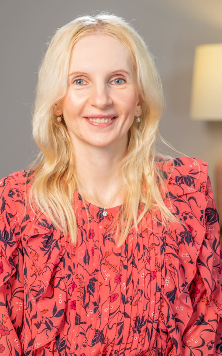 Paulina got dental implants at Oral Surgery & Dental Implant Specialists South Carolina